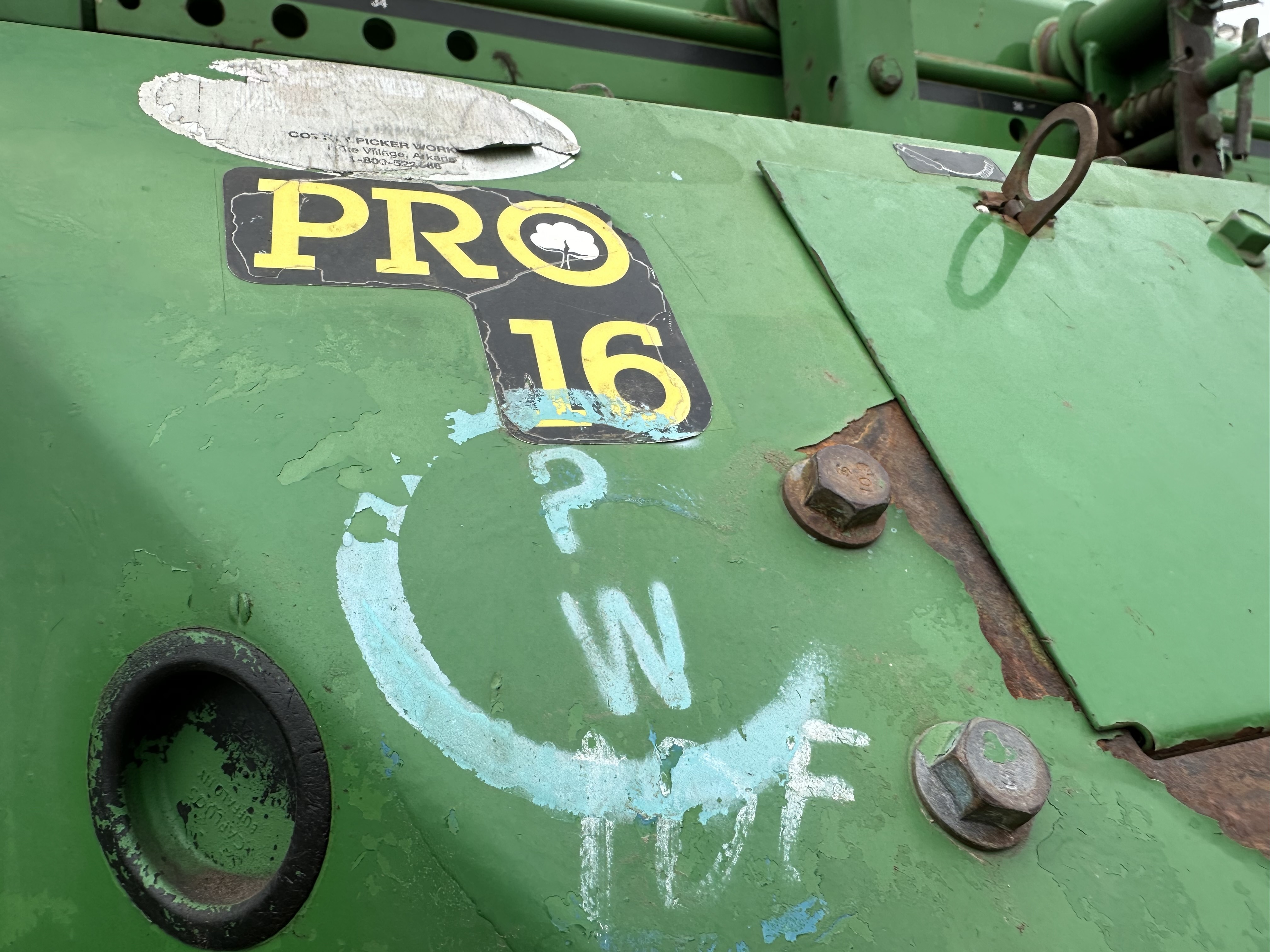 2011 John Deere 7760 Cotton Equipment