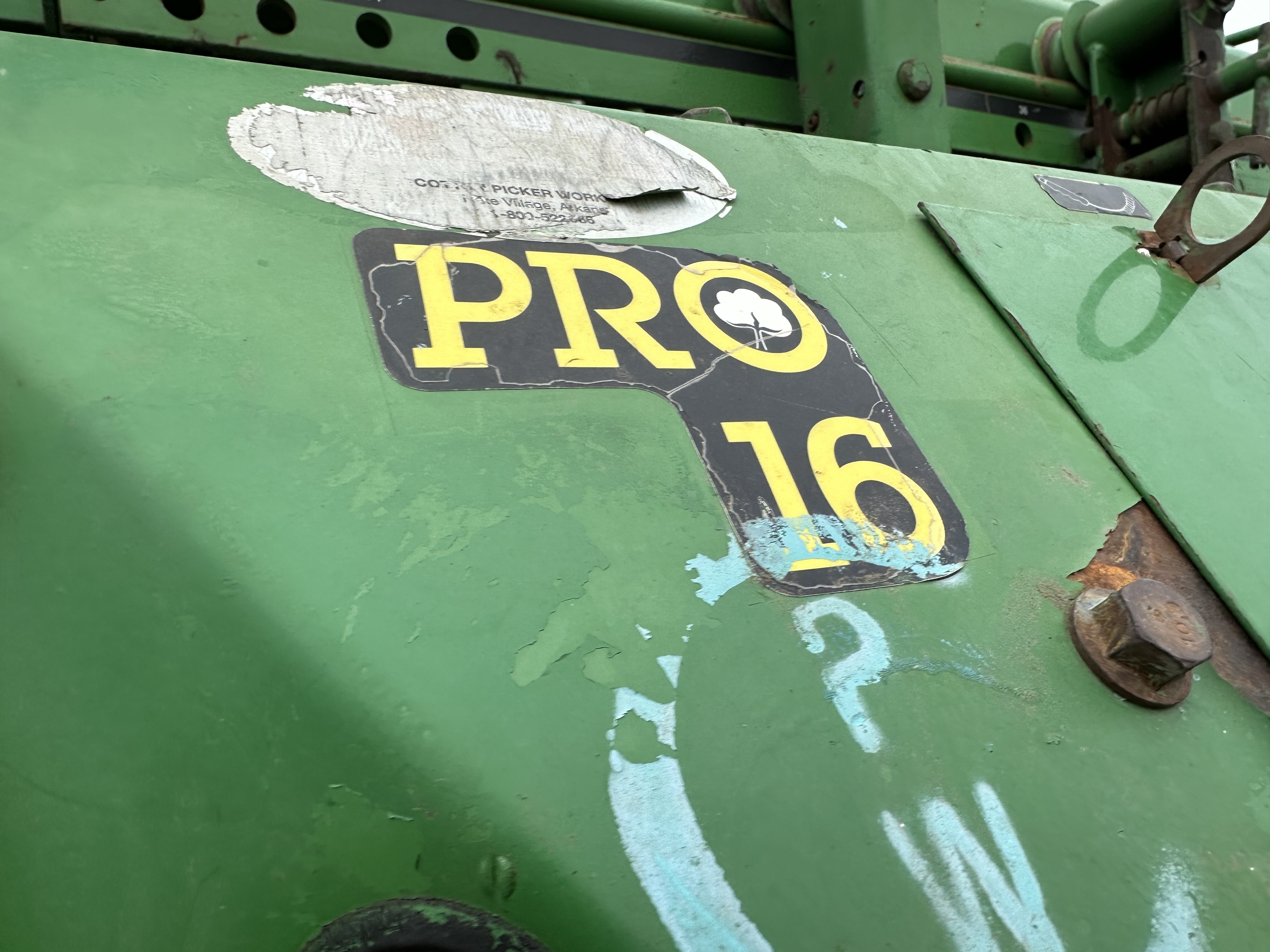 2011 John Deere 7760 Cotton Equipment