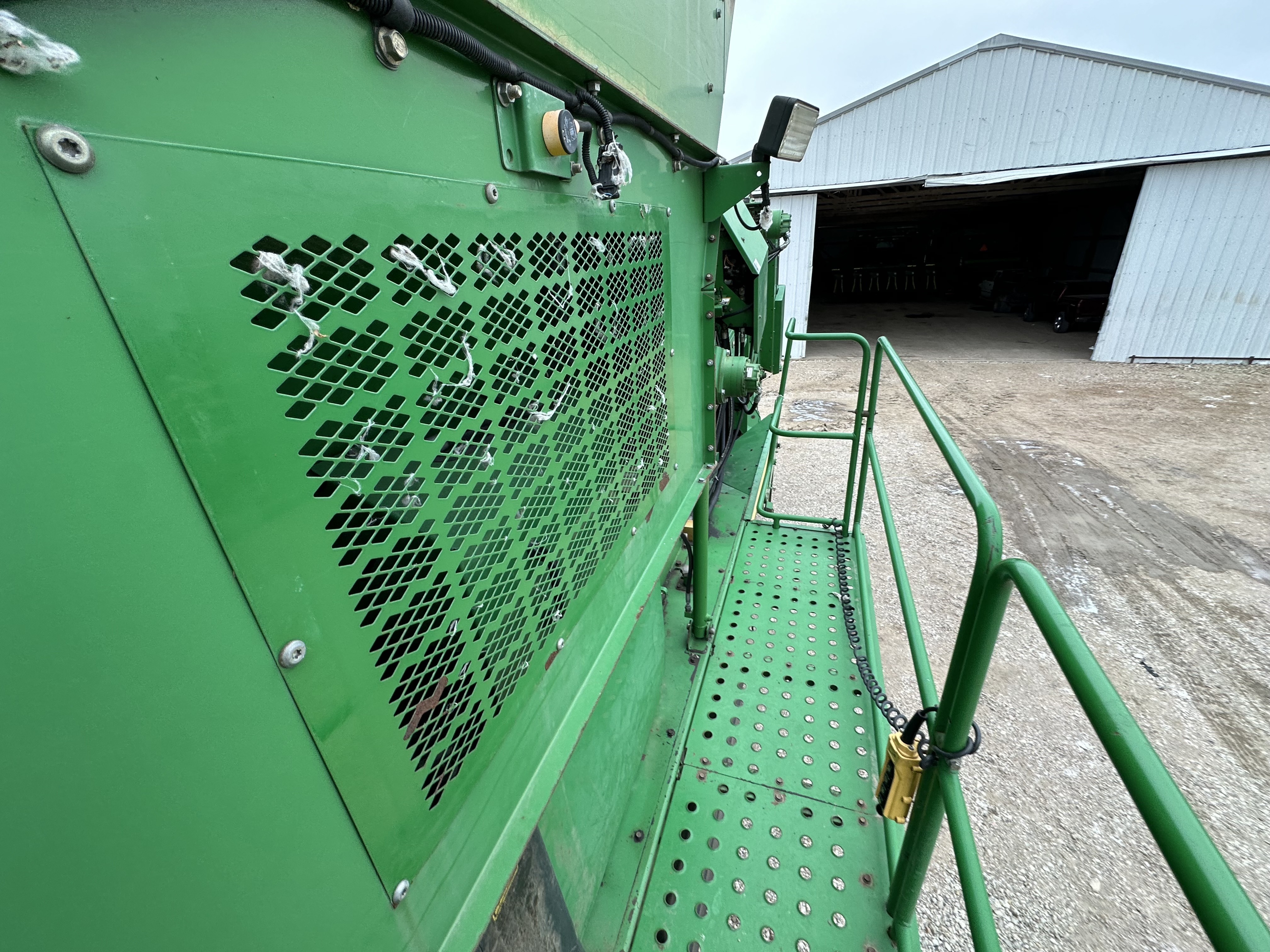 2011 John Deere 7760 Cotton Equipment