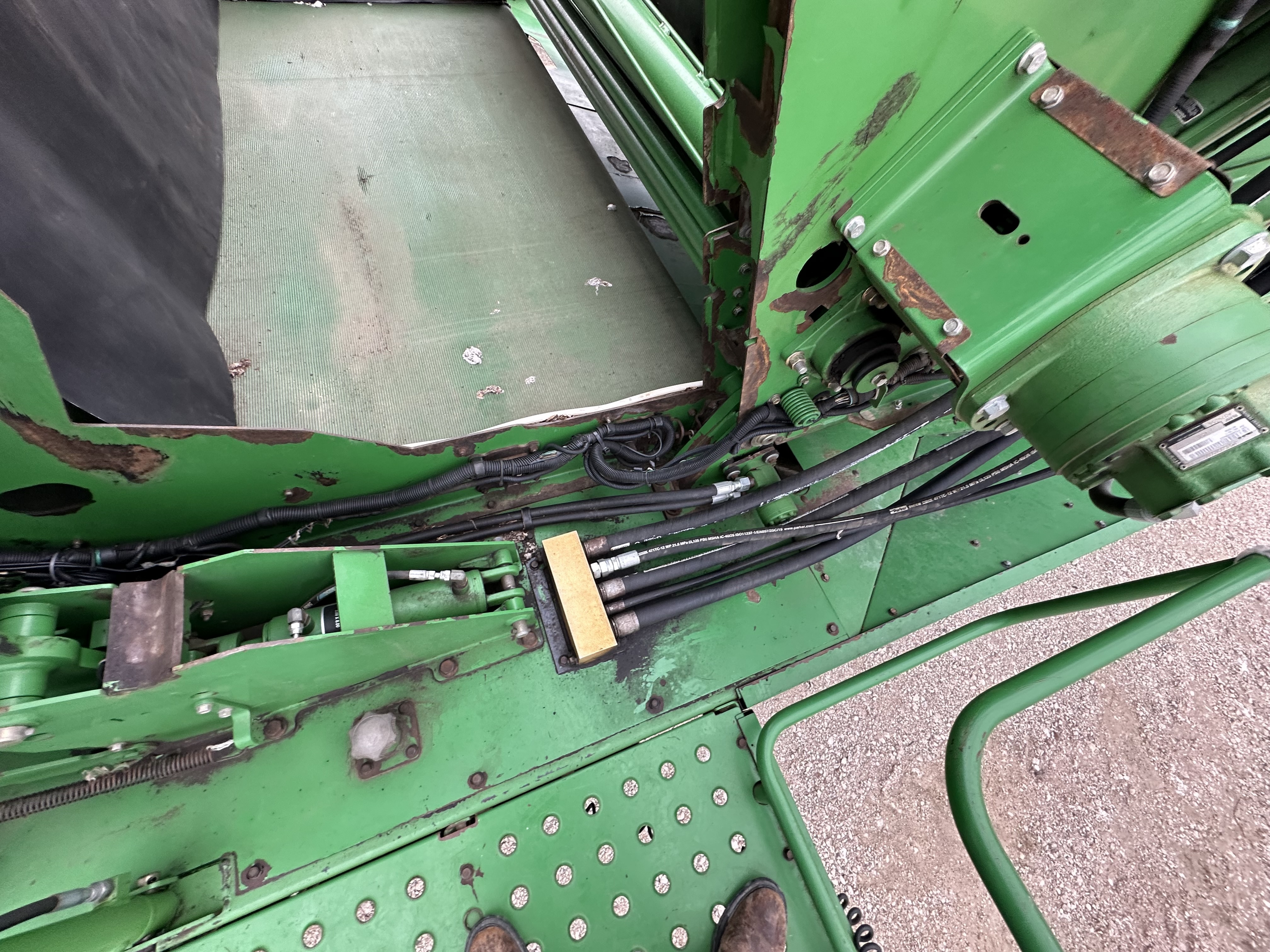 2011 John Deere 7760 Cotton Equipment