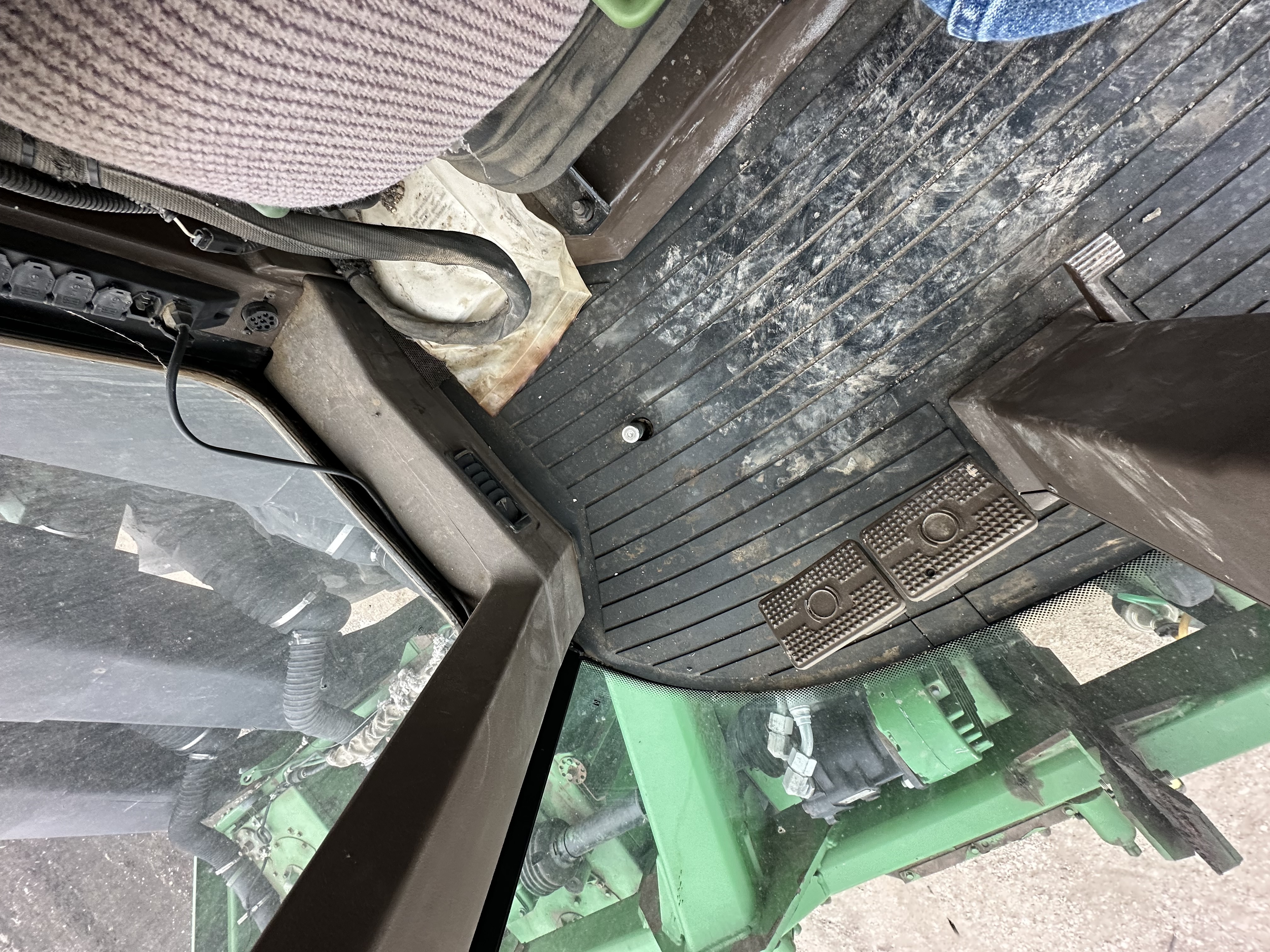 2011 John Deere 7760 Cotton Equipment