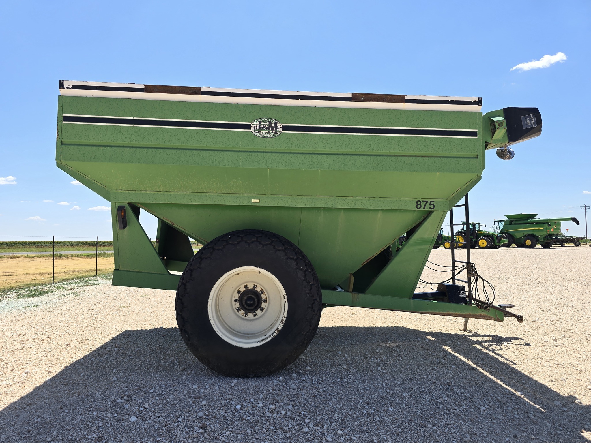 2000 J&M 875-16 Grain Cart