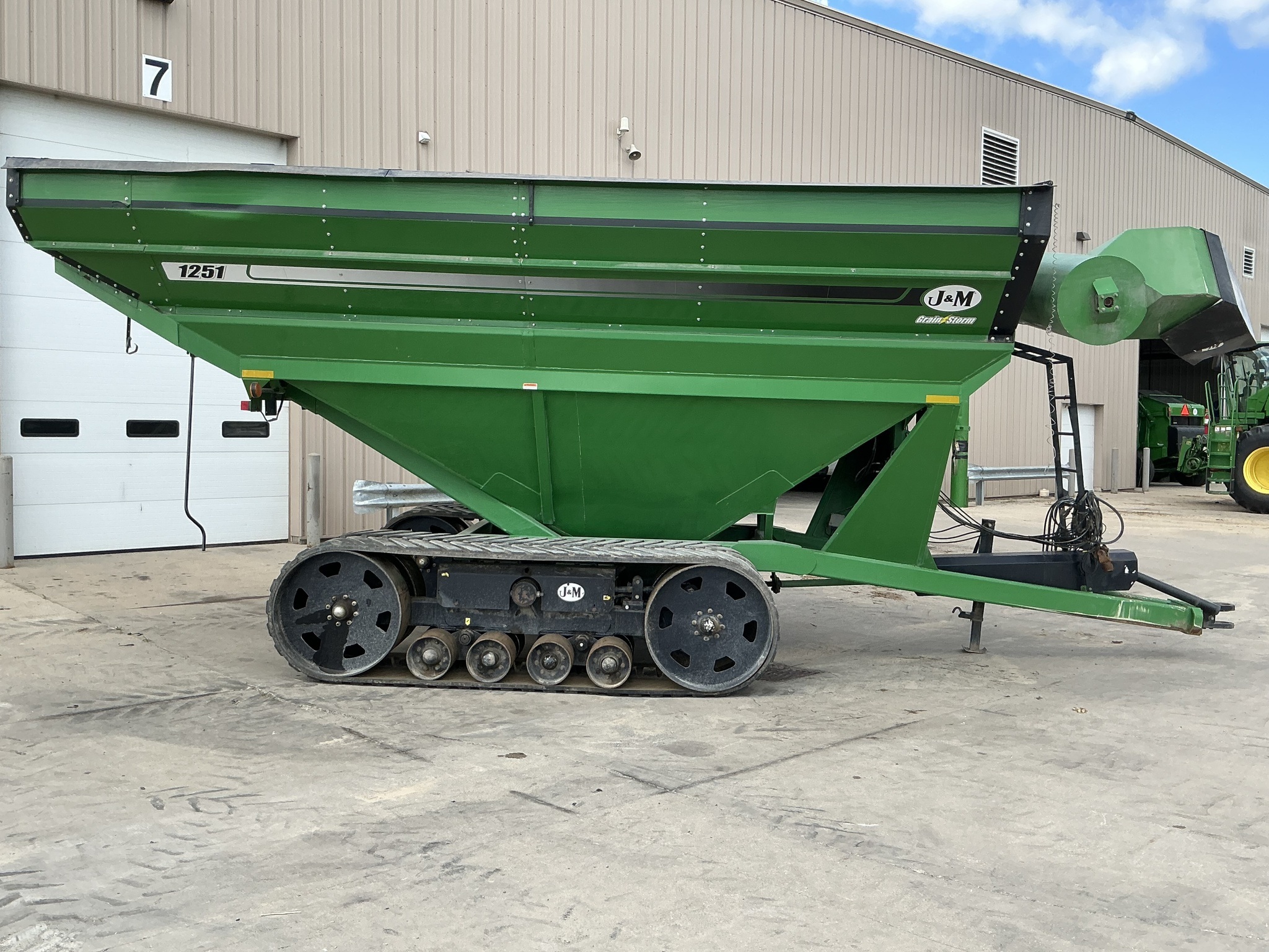2014 J&M 1251-22 Grain Cart