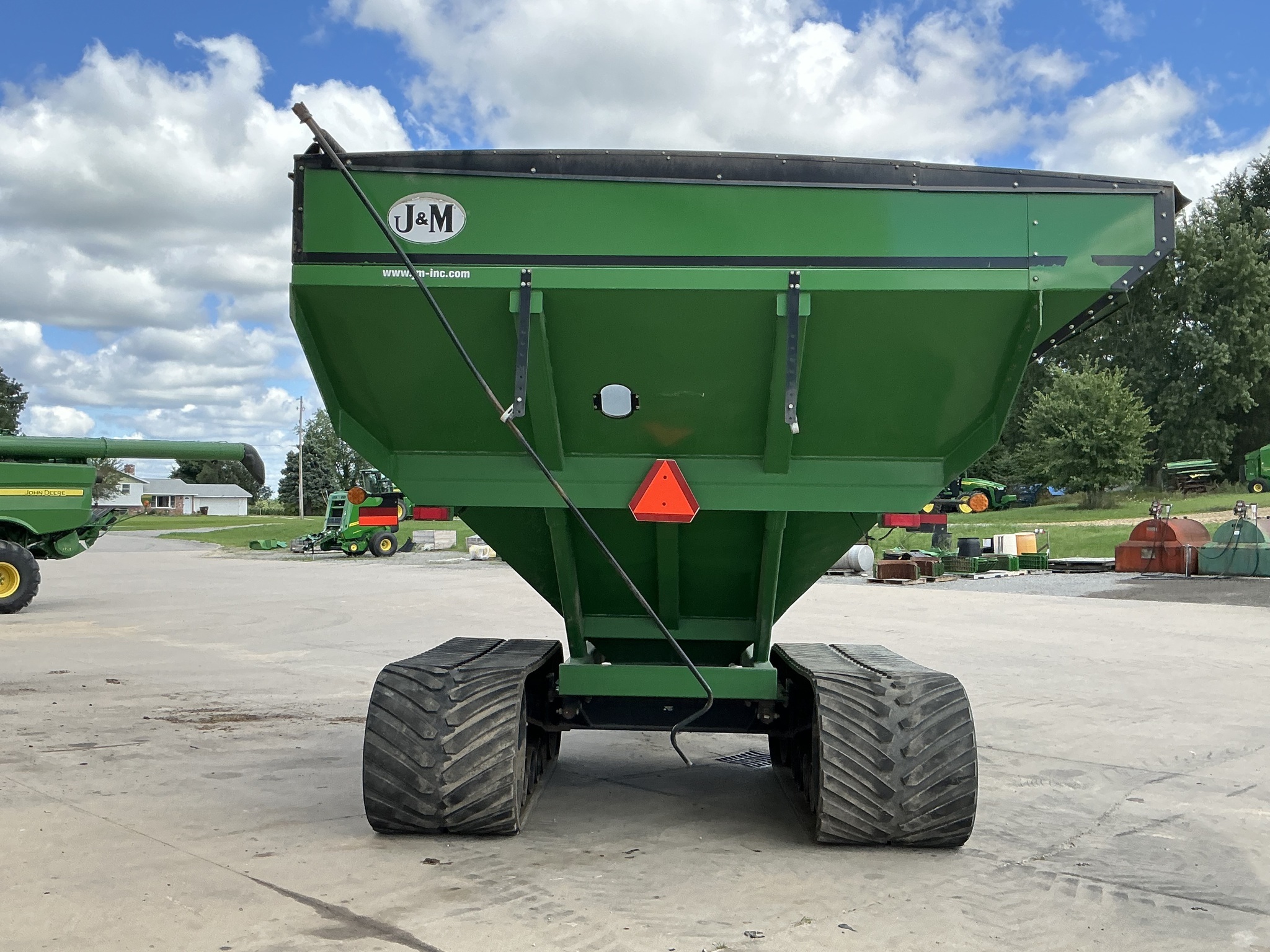 2014 J&M 1251-22 Grain Cart