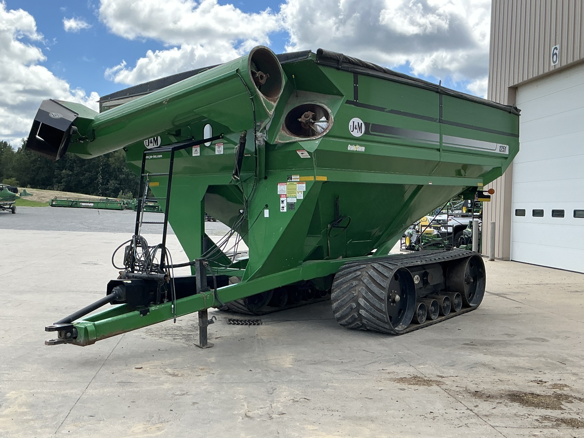 2014 J&M 1251-22 Grain Cart