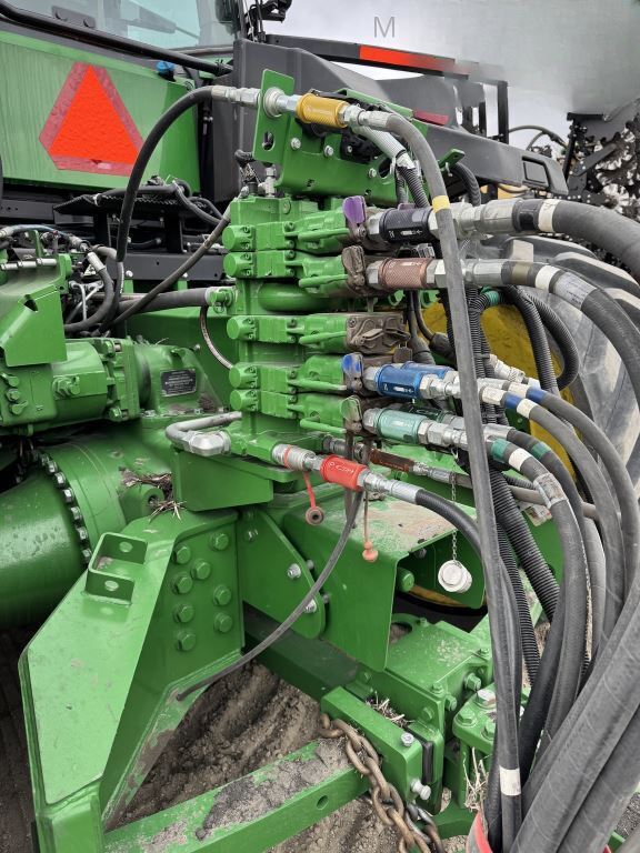 2023 John Deere 9RT 570 Tractor