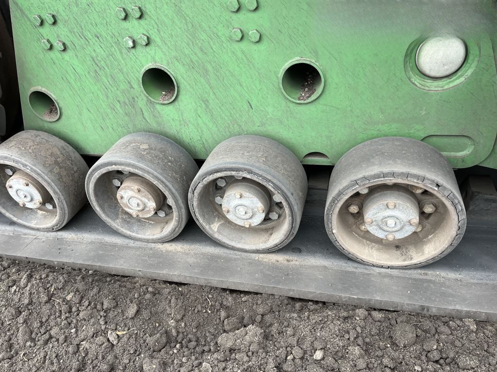 2004 John Deere 9620T Tractor