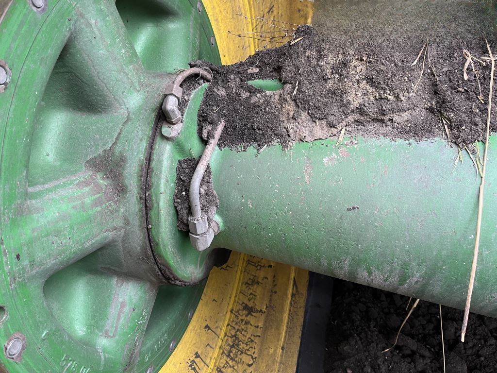 2004 John Deere 9620T Tractor