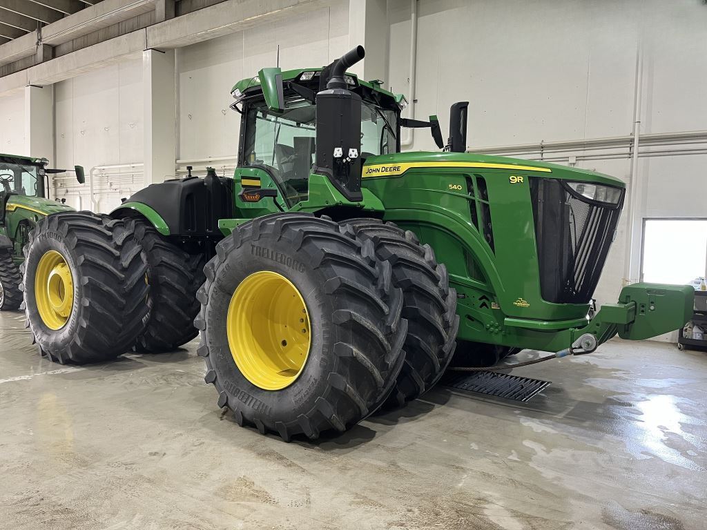 2022 John Deere 9R 540 Tractor