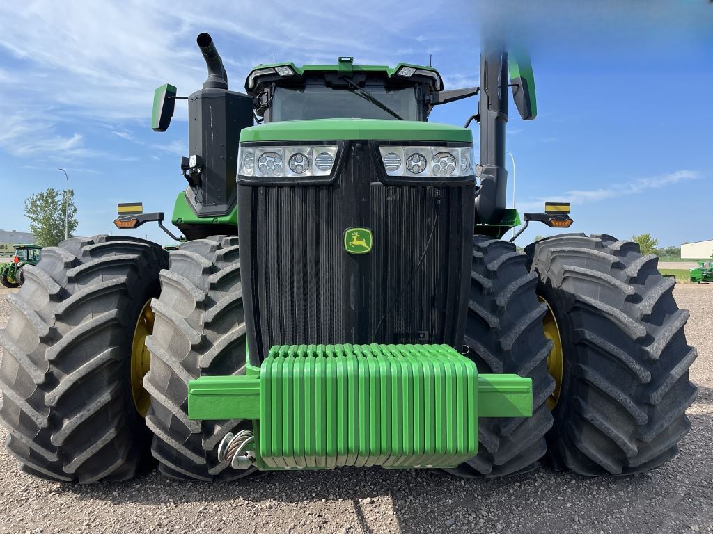 2022 John Deere 9R 540 Tractor