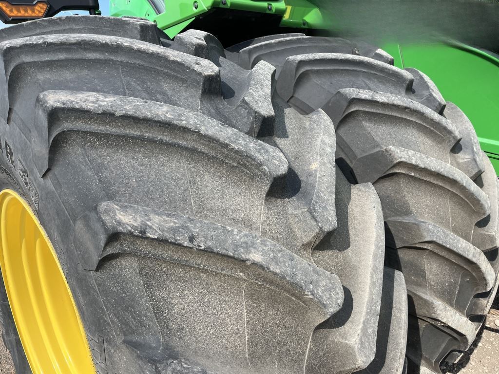 2022 John Deere 9R 540 Tractor
