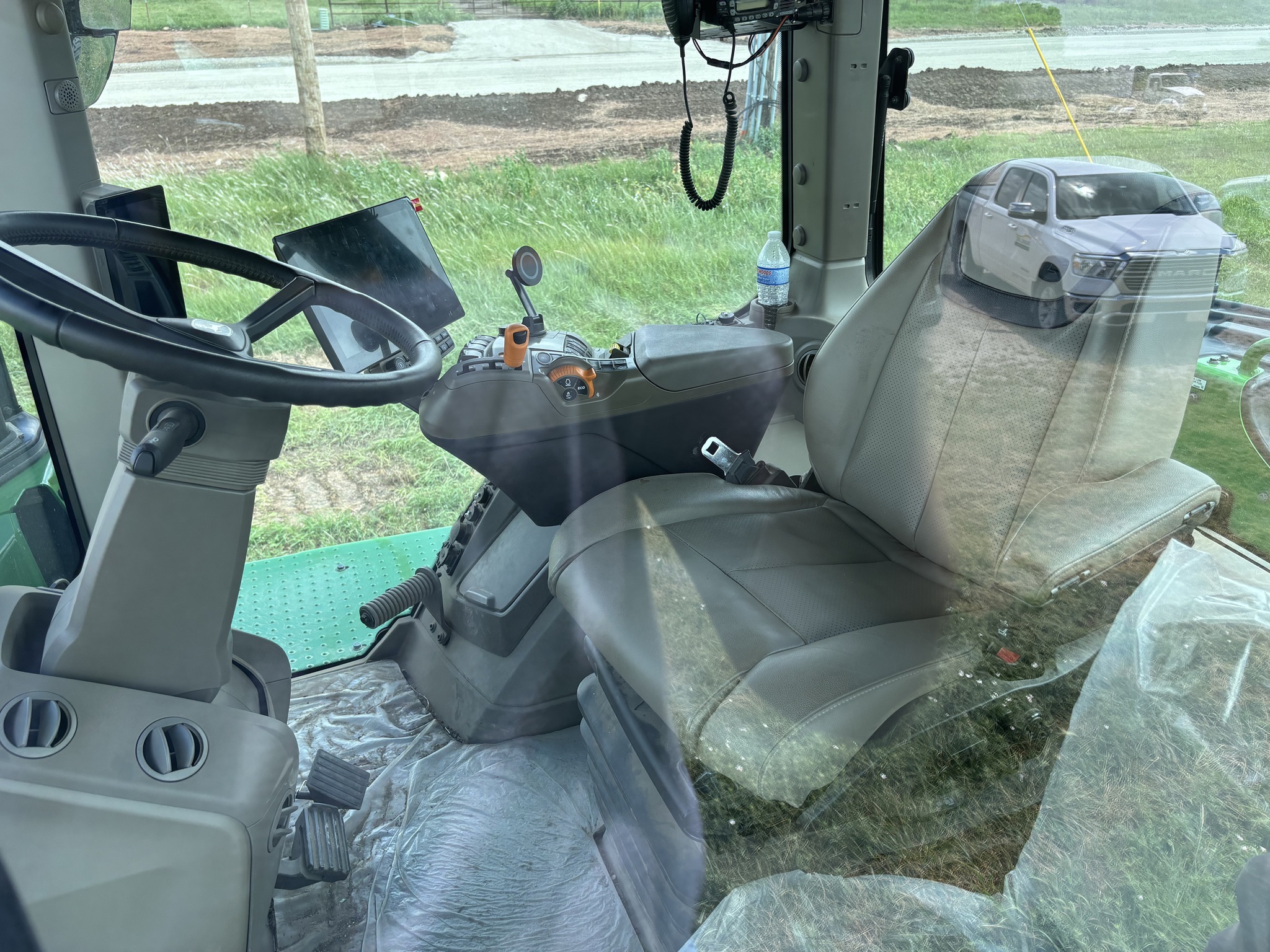 2025 John Deere 9R 490 Tractor