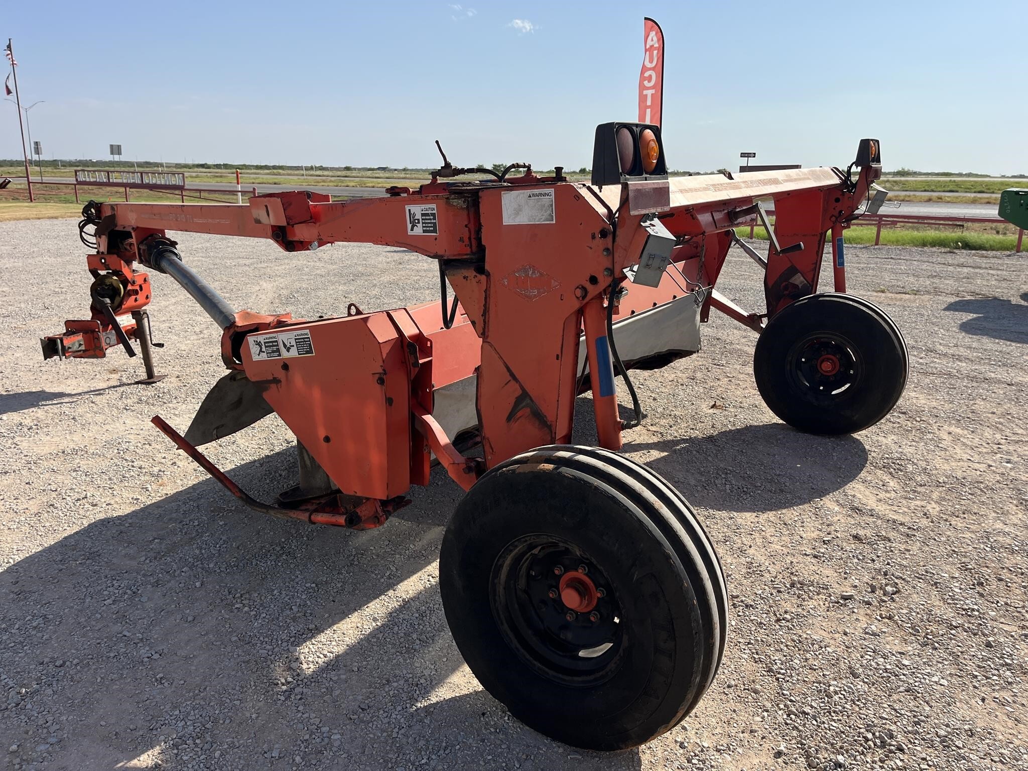  Kuhn GMD313TG Disk Mower