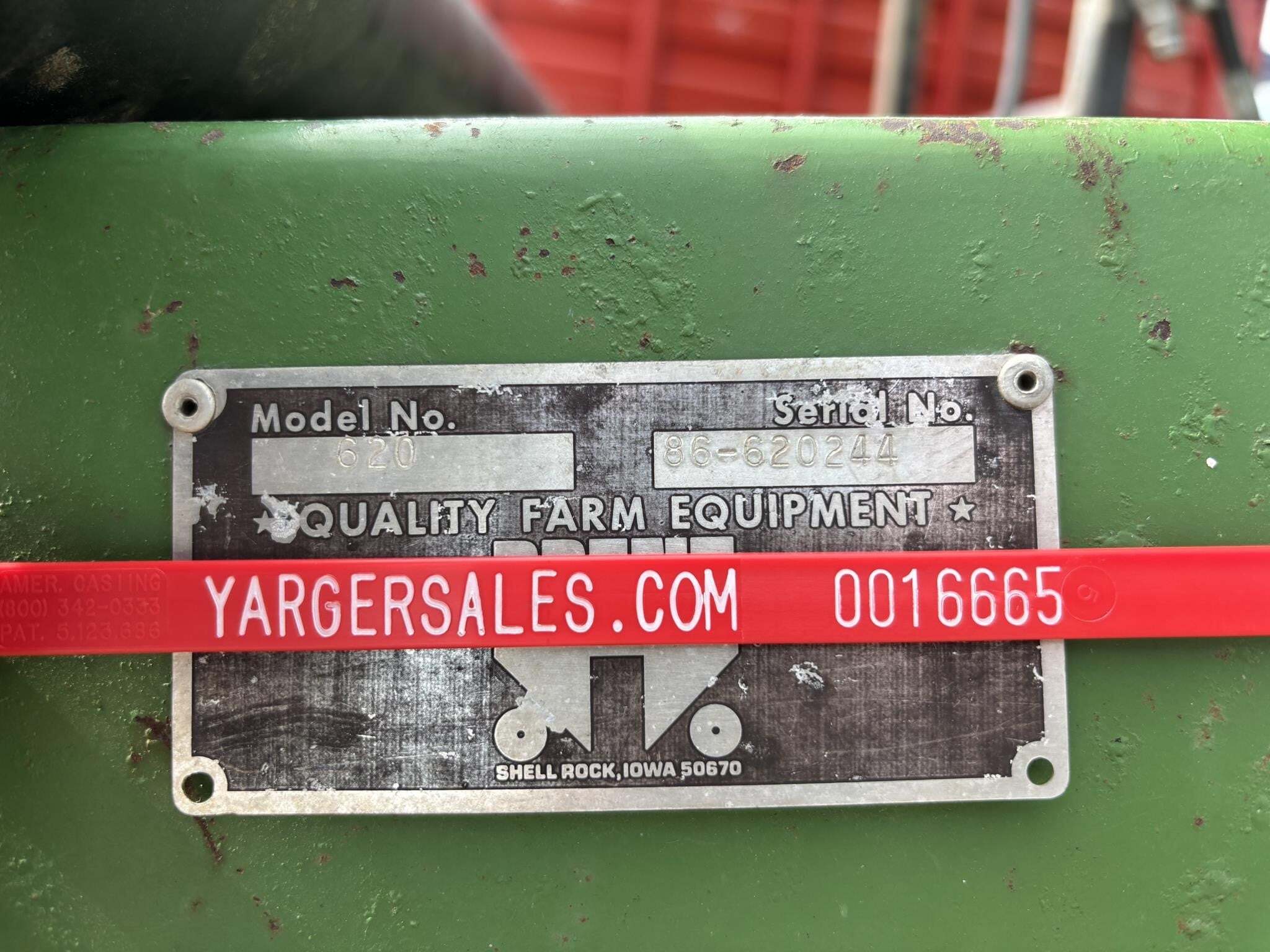  Brent 620 Grain Cart