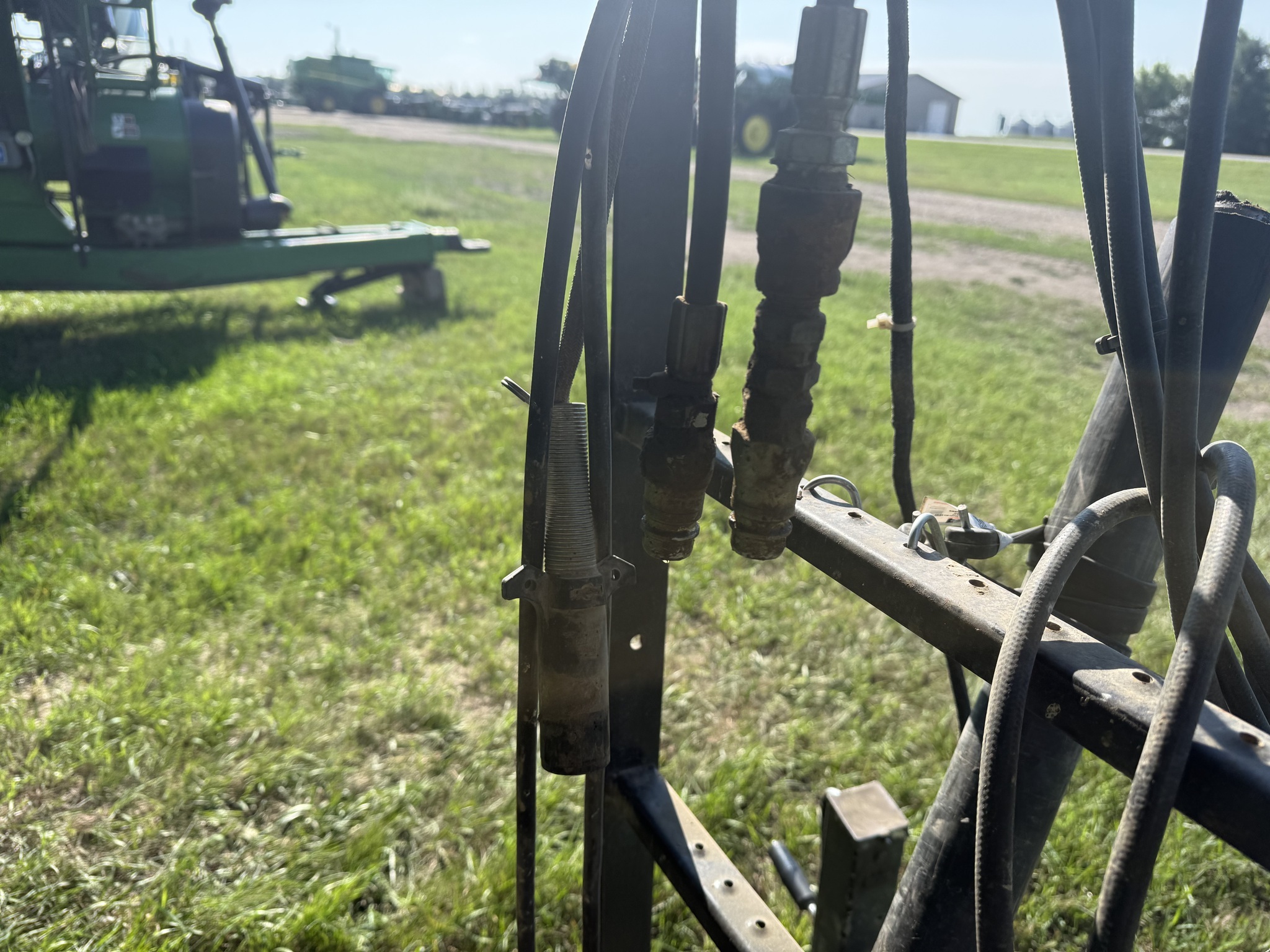  J&M 875-16 Grain Cart