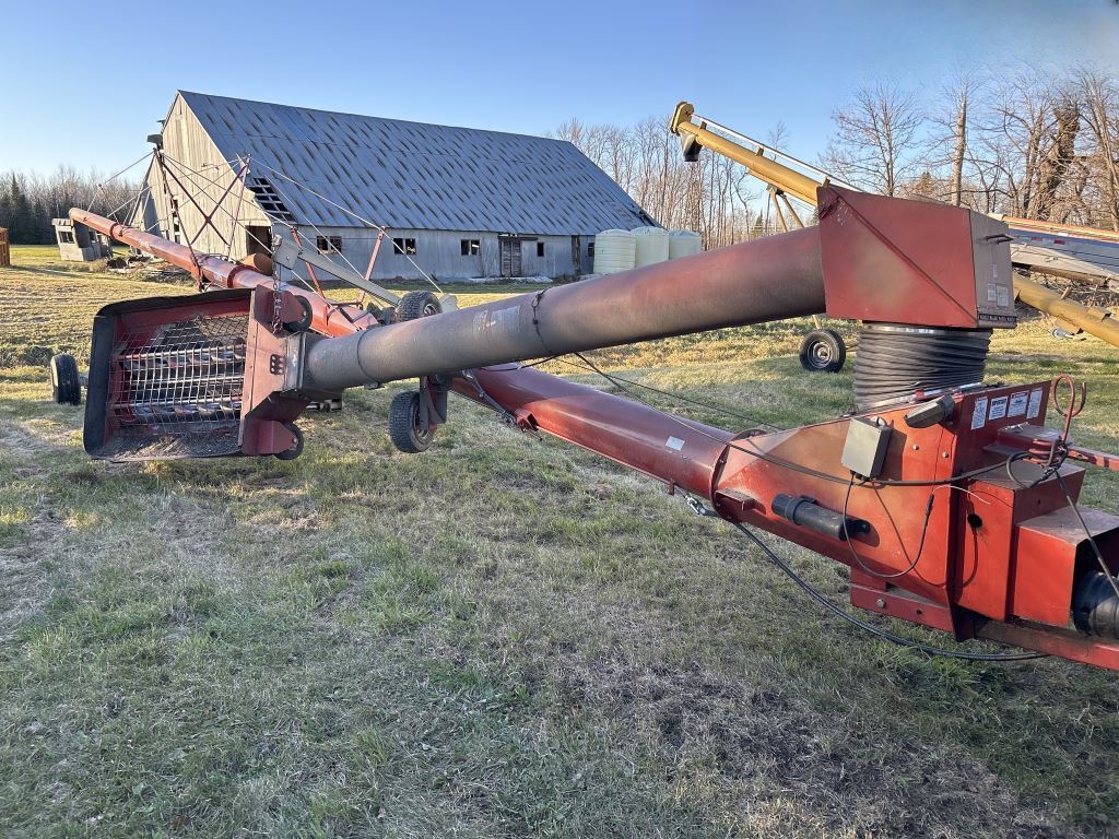 2018 Buhler Farm King 1385 Augers and Conveyor