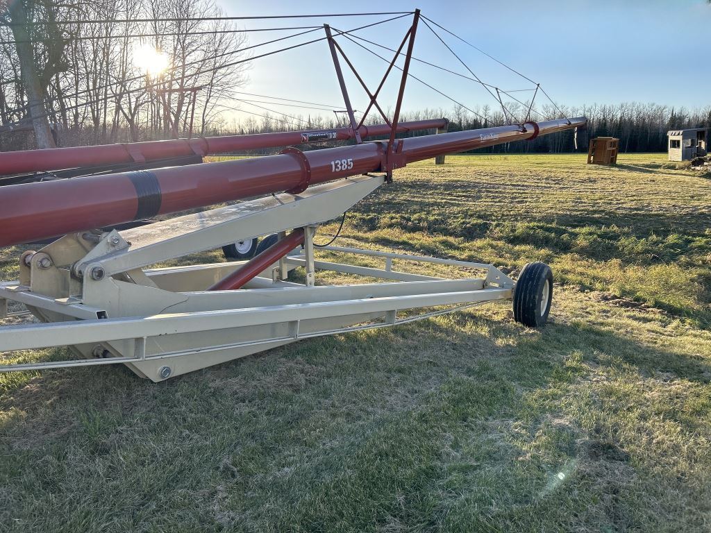 2018 Buhler Farm King 1385 Augers and Conveyor