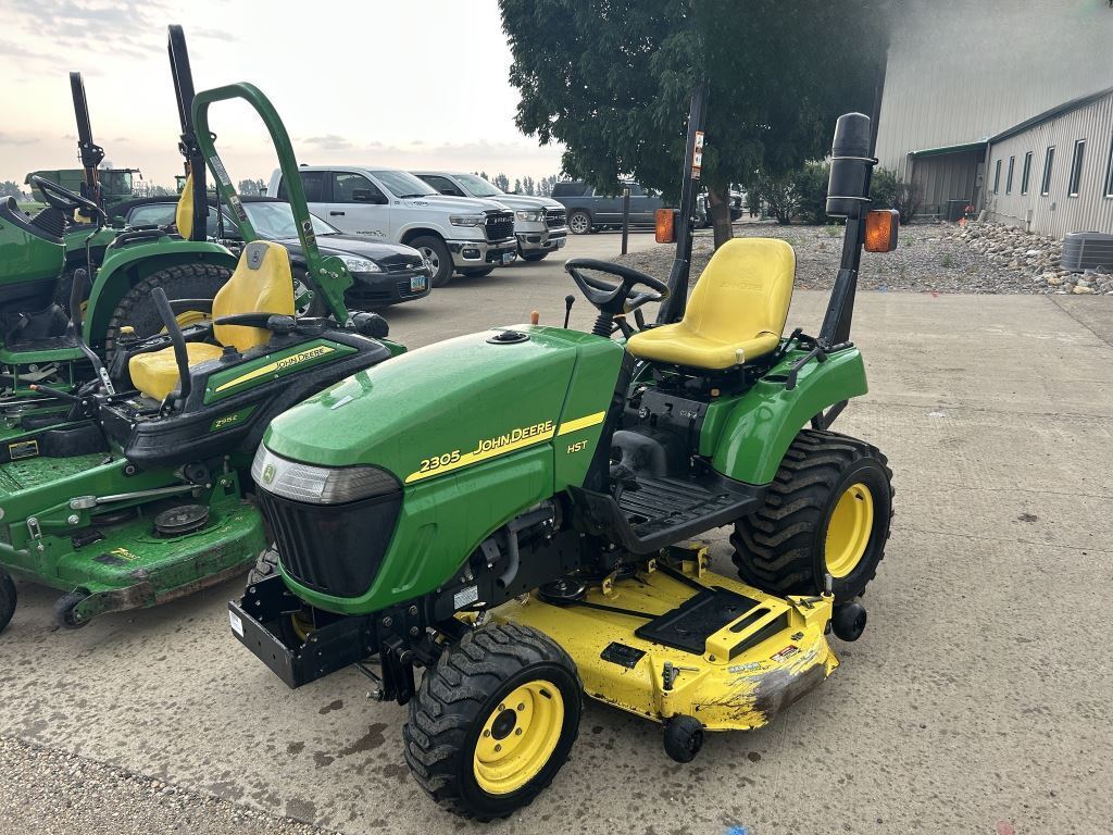 2009 John Deere 2305 Tractor
