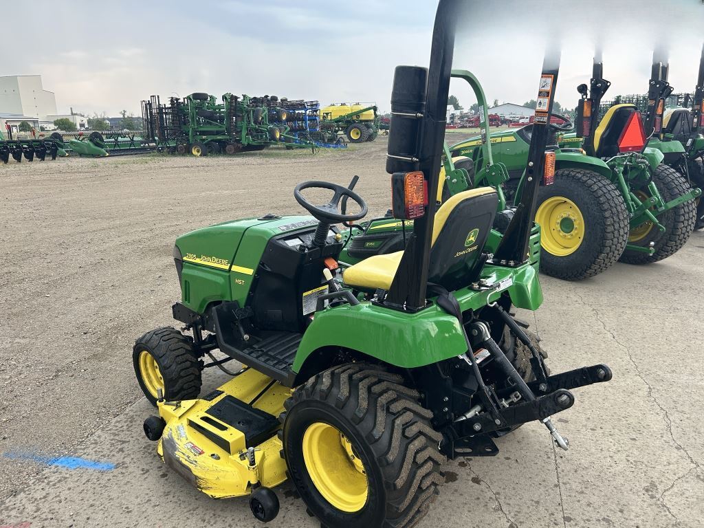 2009 John Deere 2305 Tractor