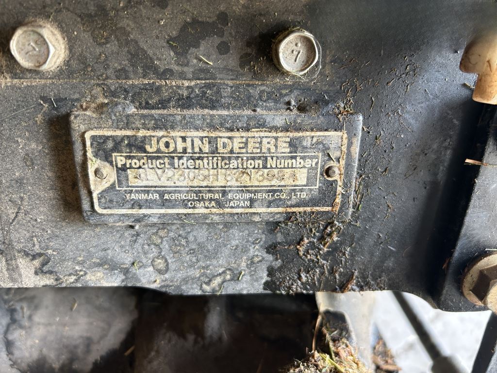 2009 John Deere 2305 Tractor