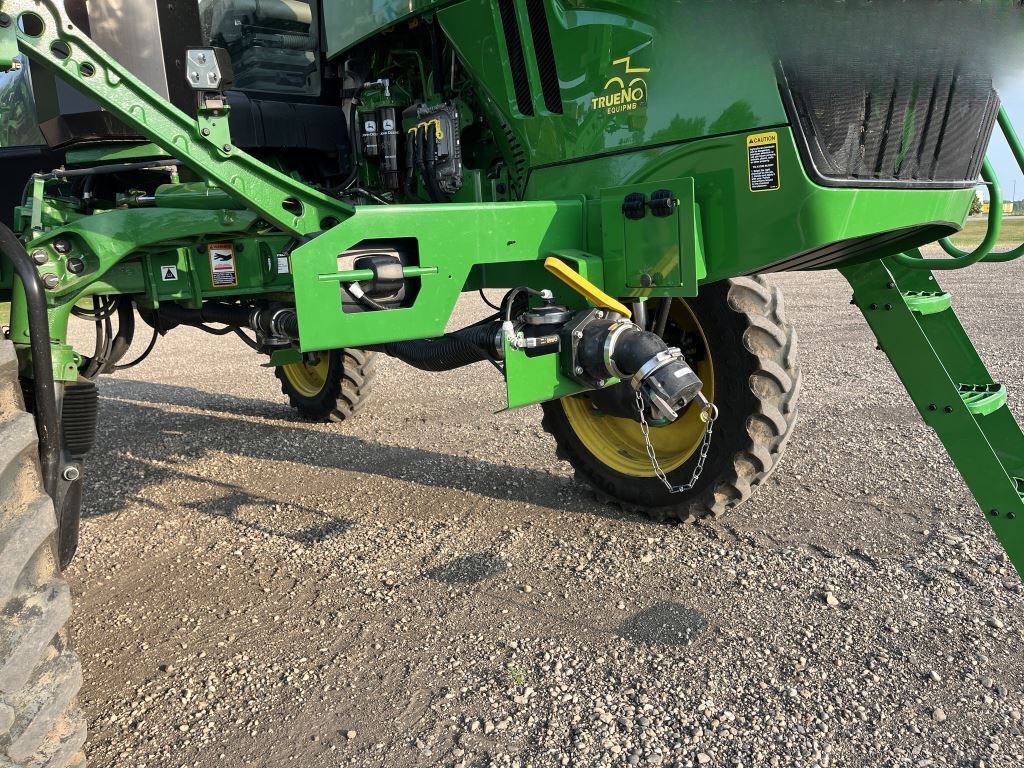 2025 John Deere 412R Self-Propelled Sprayer
