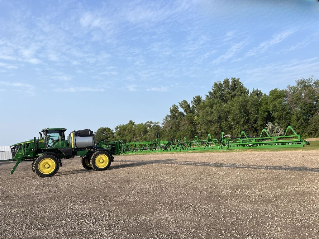 2025 John Deere 412R Self-Propelled Sprayer