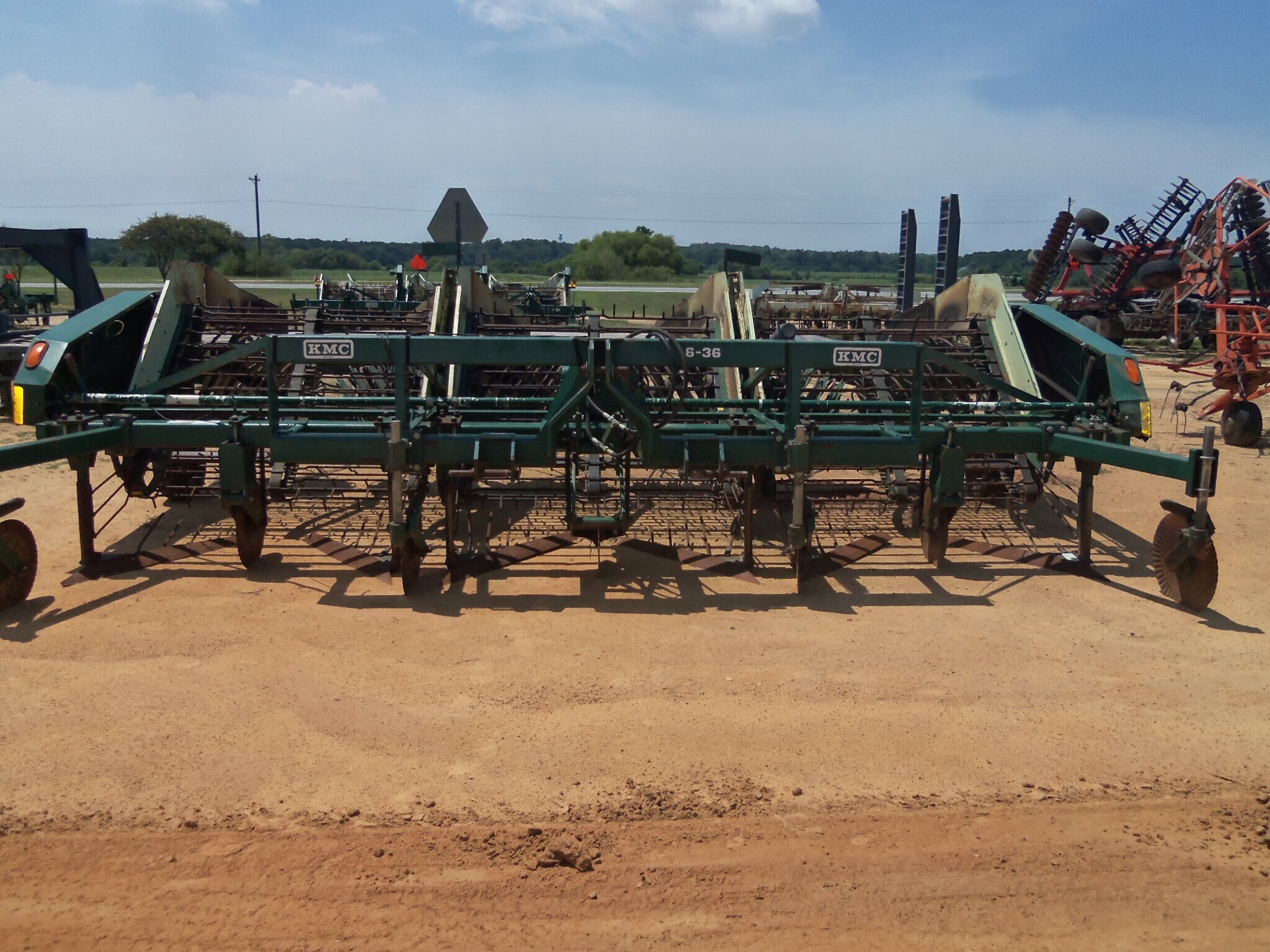 2014 Kelley Manufacturing 636 Peanut Inverter Peanut Equipment