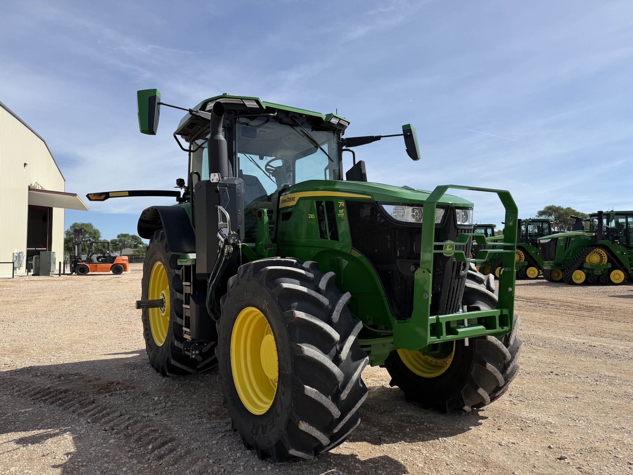 2025 John Deere 7R 230 Tractor