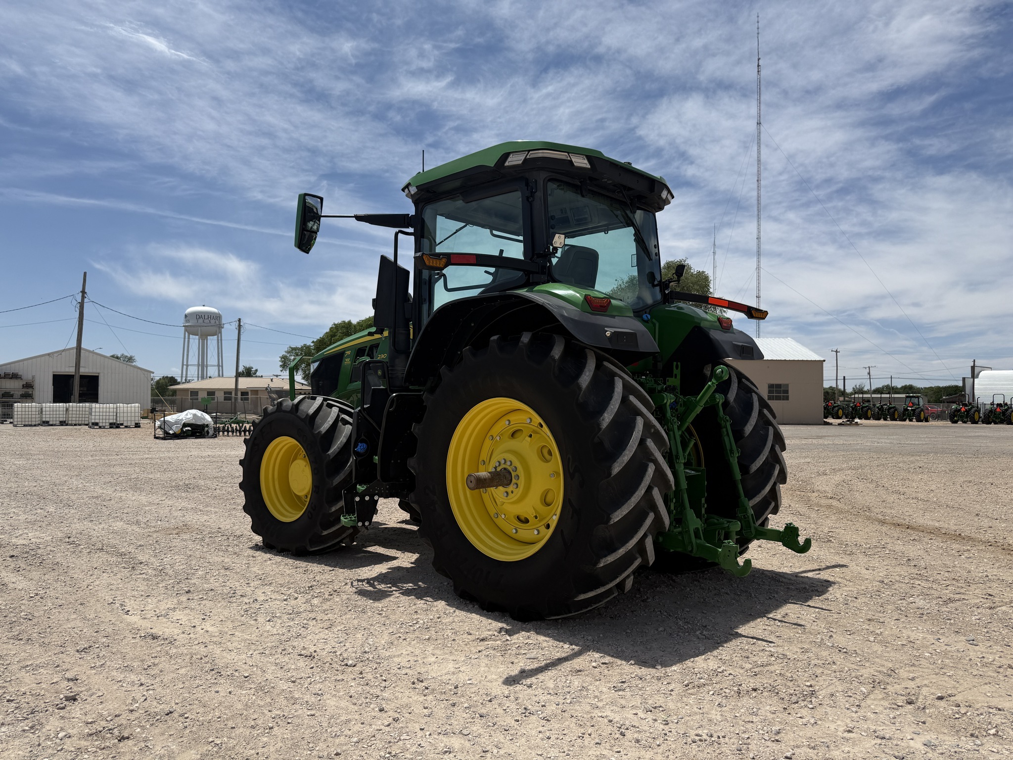 2025 John Deere 7R 230 Tractor