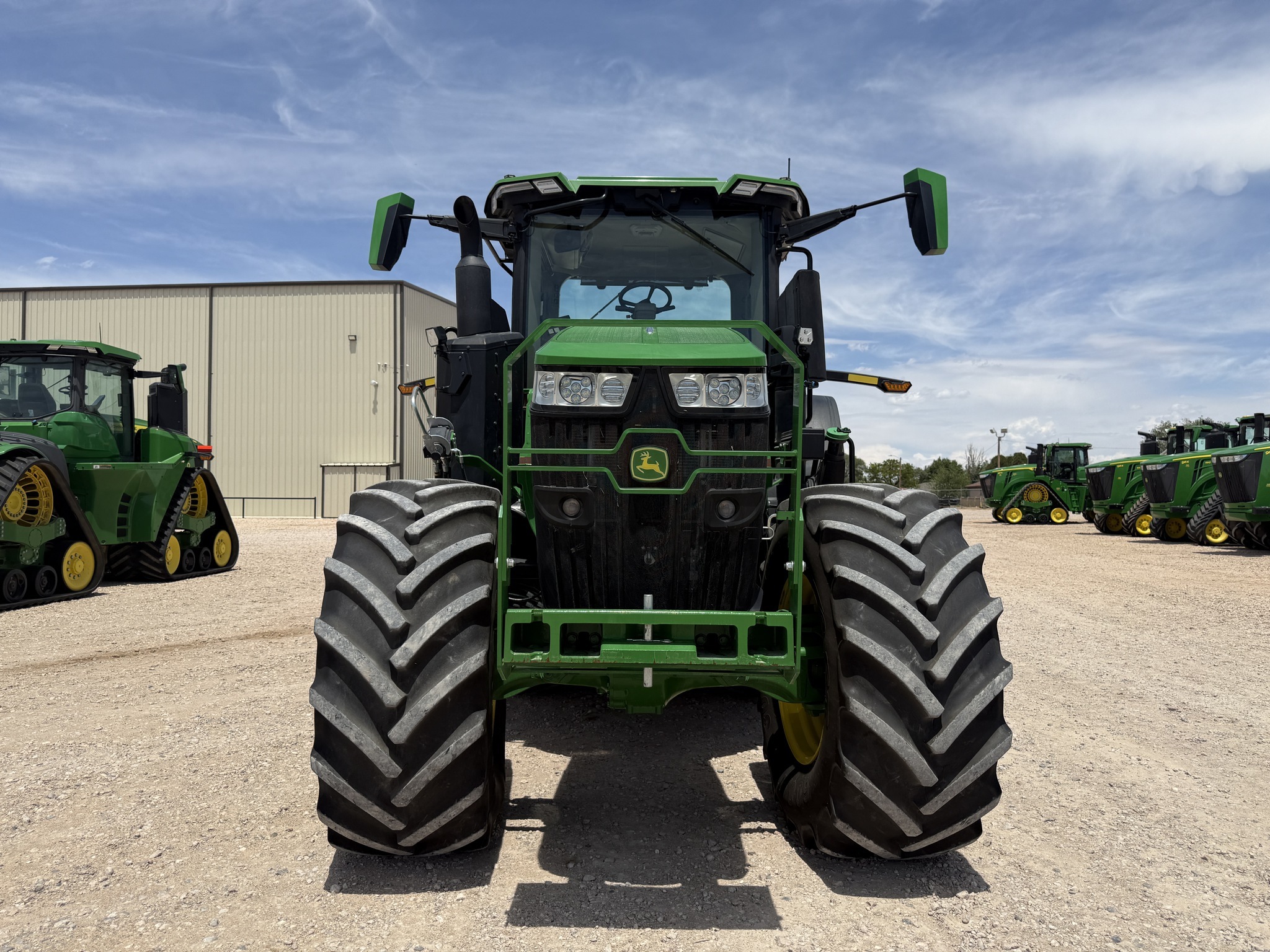 2025 John Deere 7R 230 Tractor