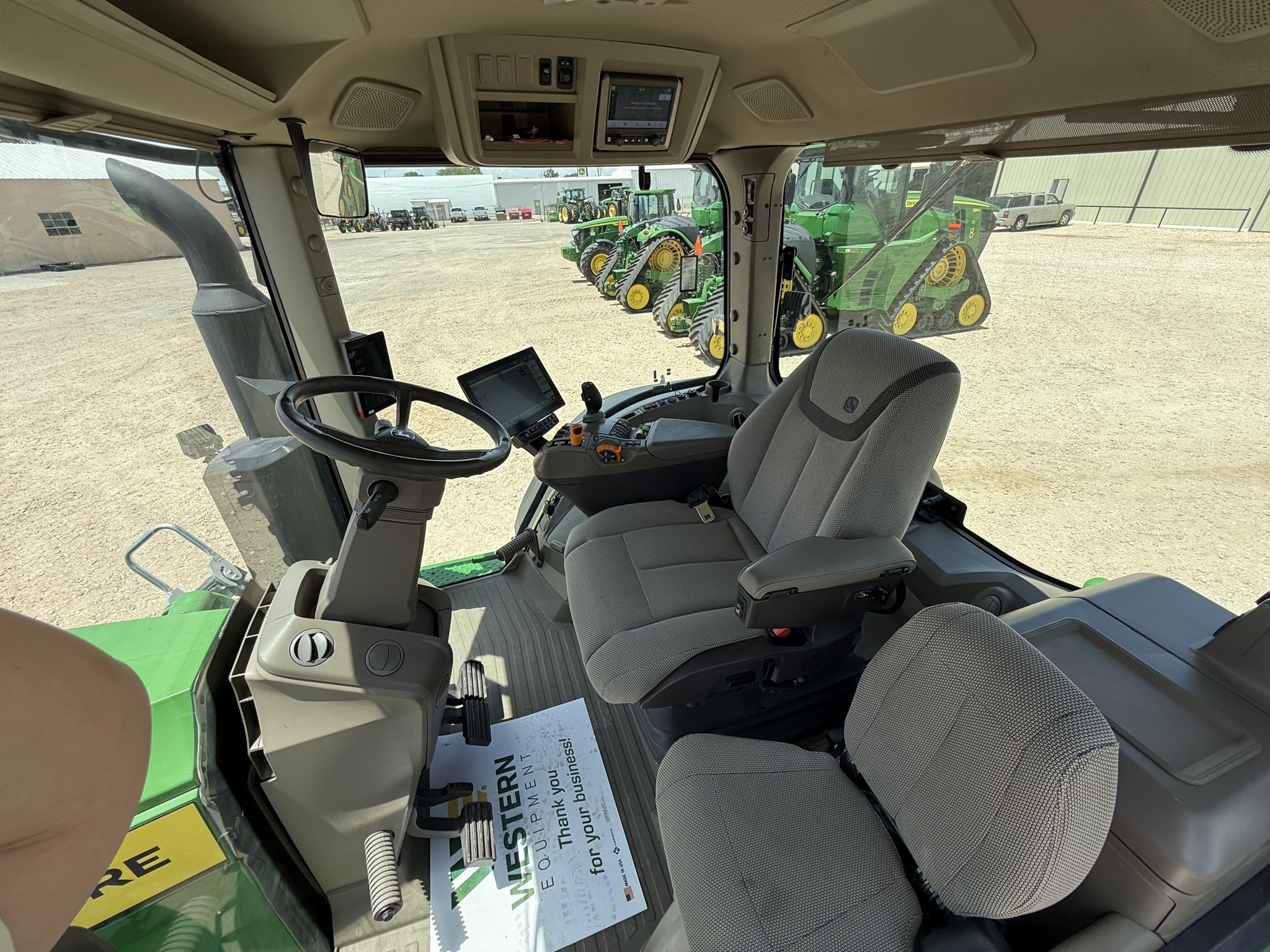 2025 John Deere 7R 230 Tractor