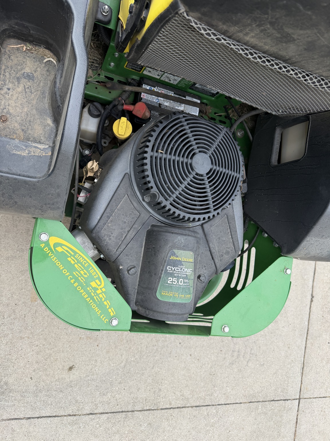 2015 John Deere Z625 Lawn Mower