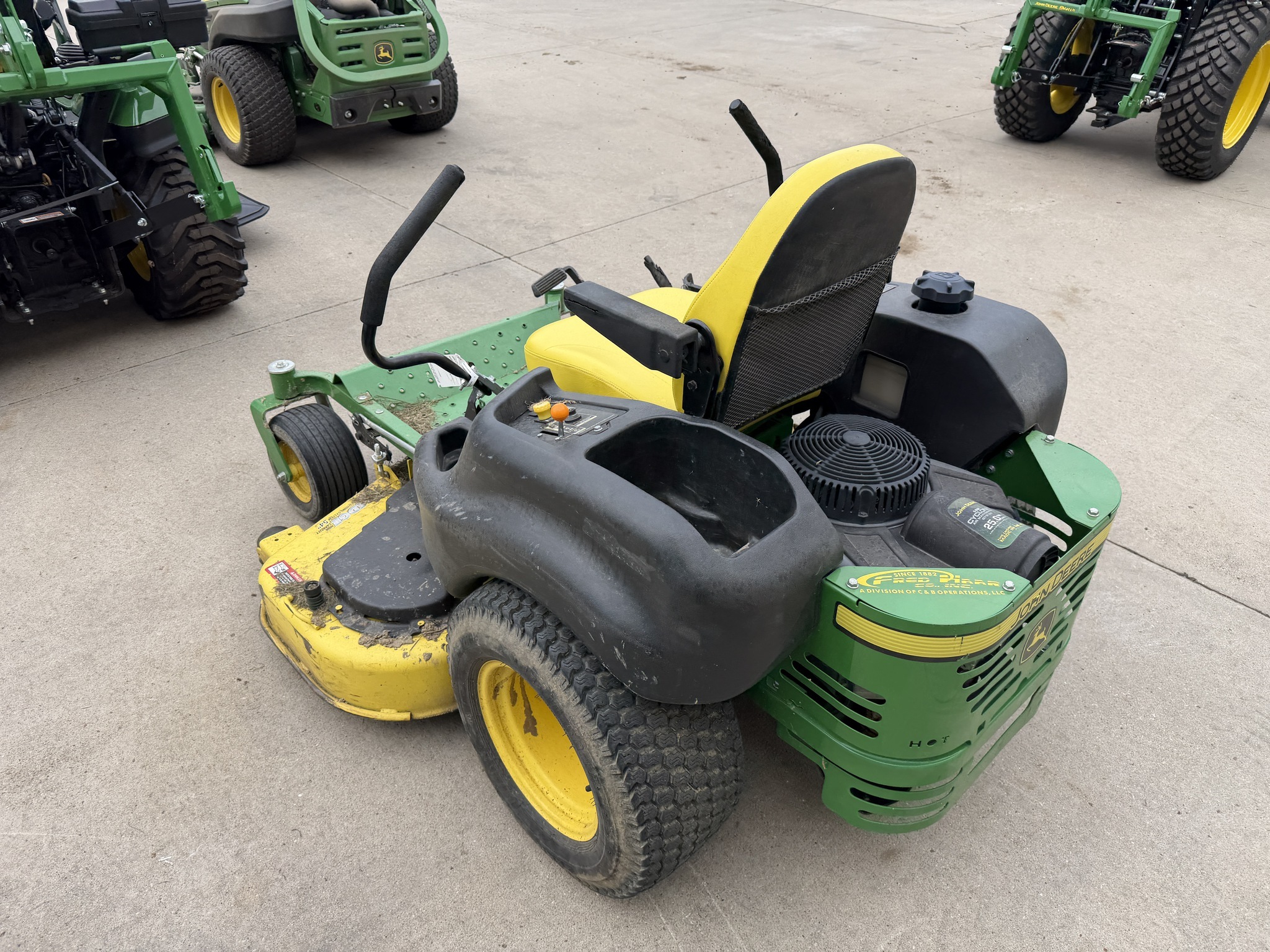 2015 John Deere Z625 Lawn Mower
