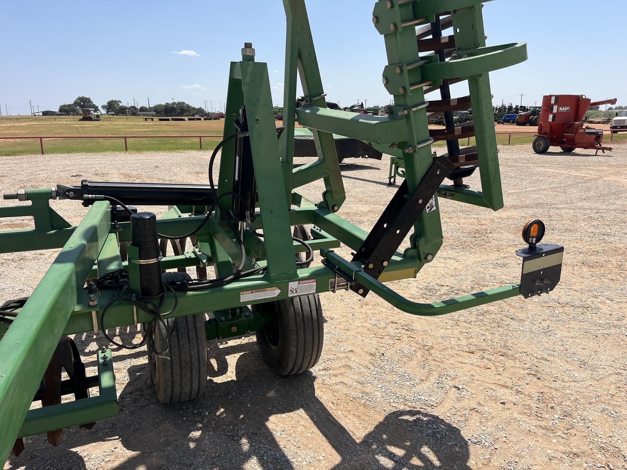  Summers Manufacturing coil packer Mulchers / Cultipacker