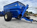 2014 J&M 812-18 Grain Cart
