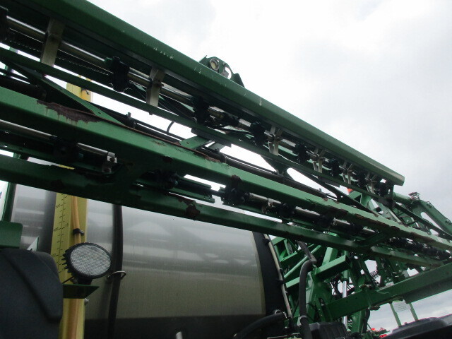 2019 John Deere R4038 Self-Propelled Sprayer