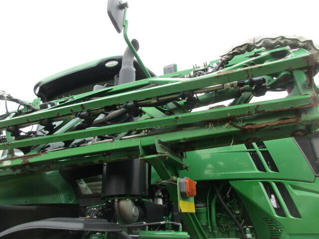 2019 John Deere R4038 Self-Propelled Sprayer