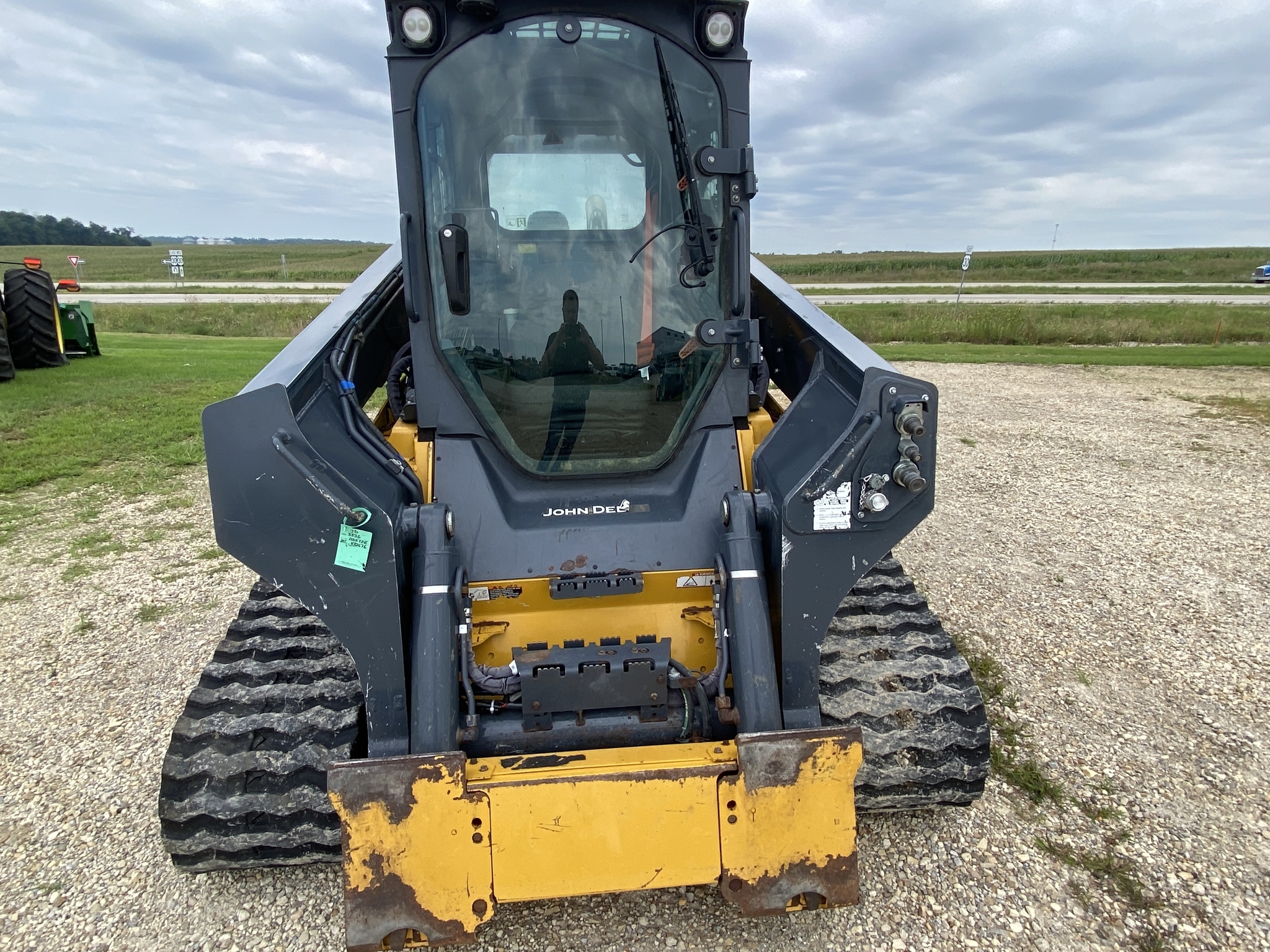 2022 Deere 333G Skid Steer