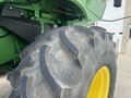 2016 John Deere S670 Combine