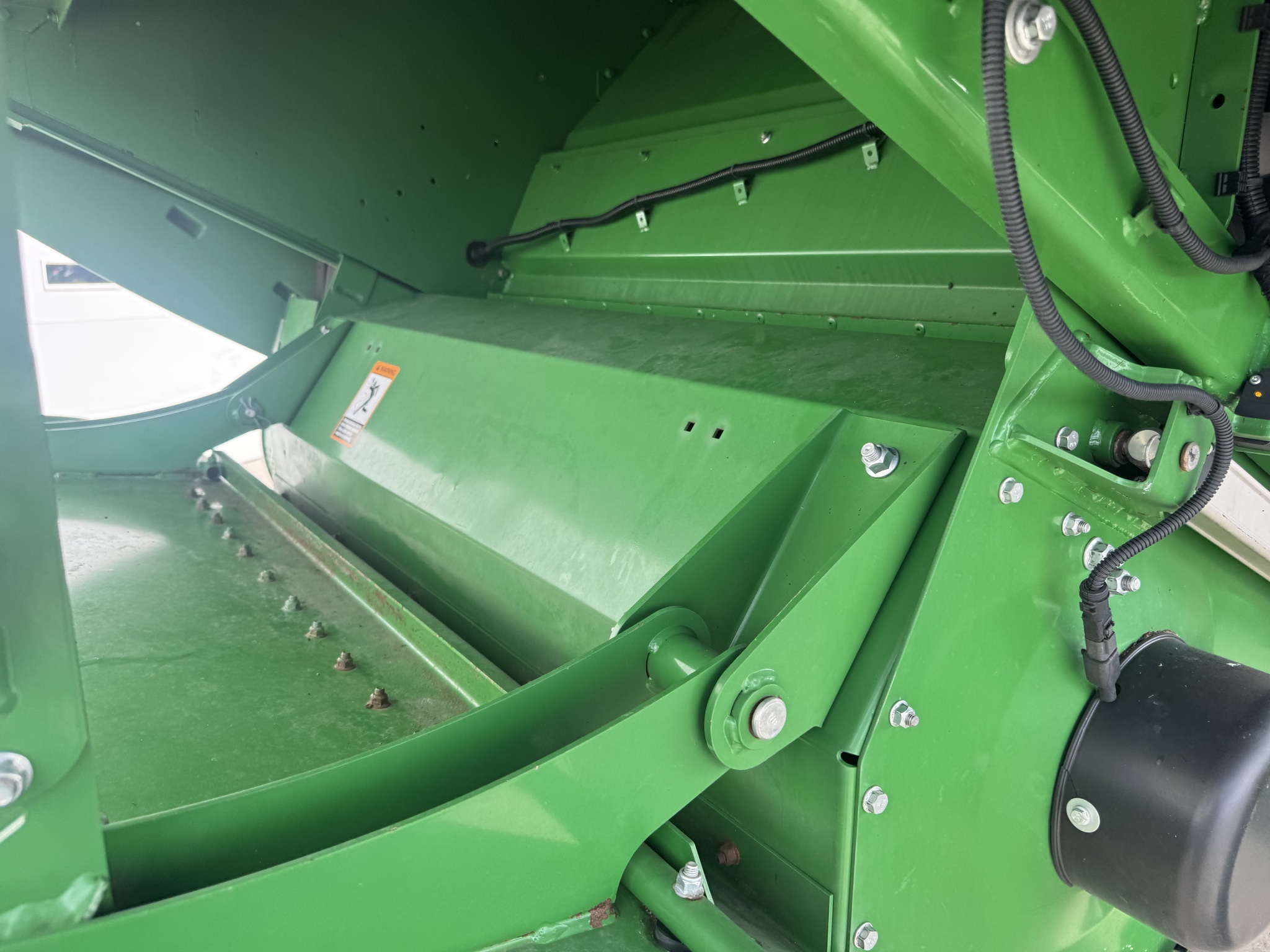 2016 John Deere S670 Combine