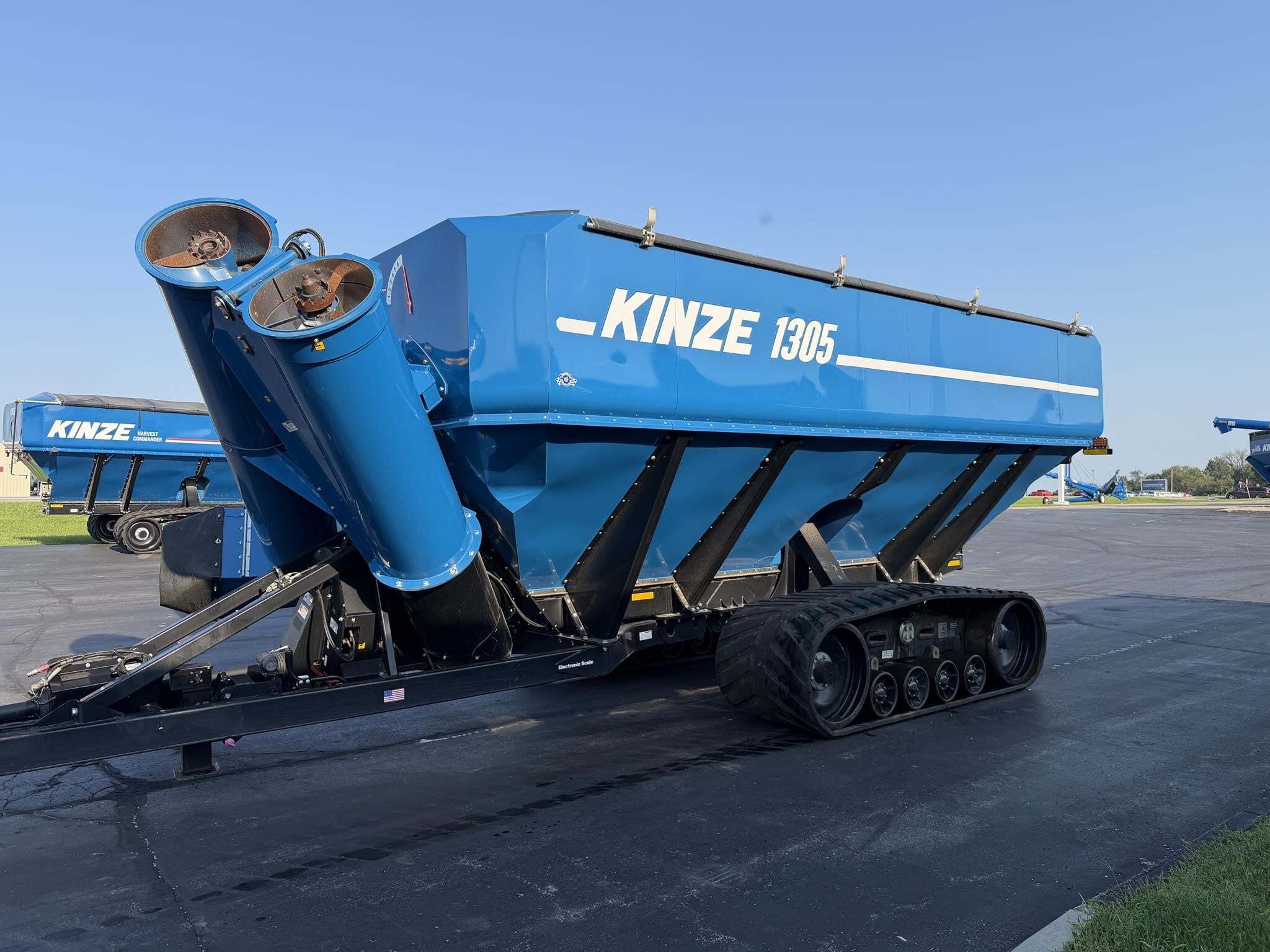 2020 Kinze 1305 Grain Cart