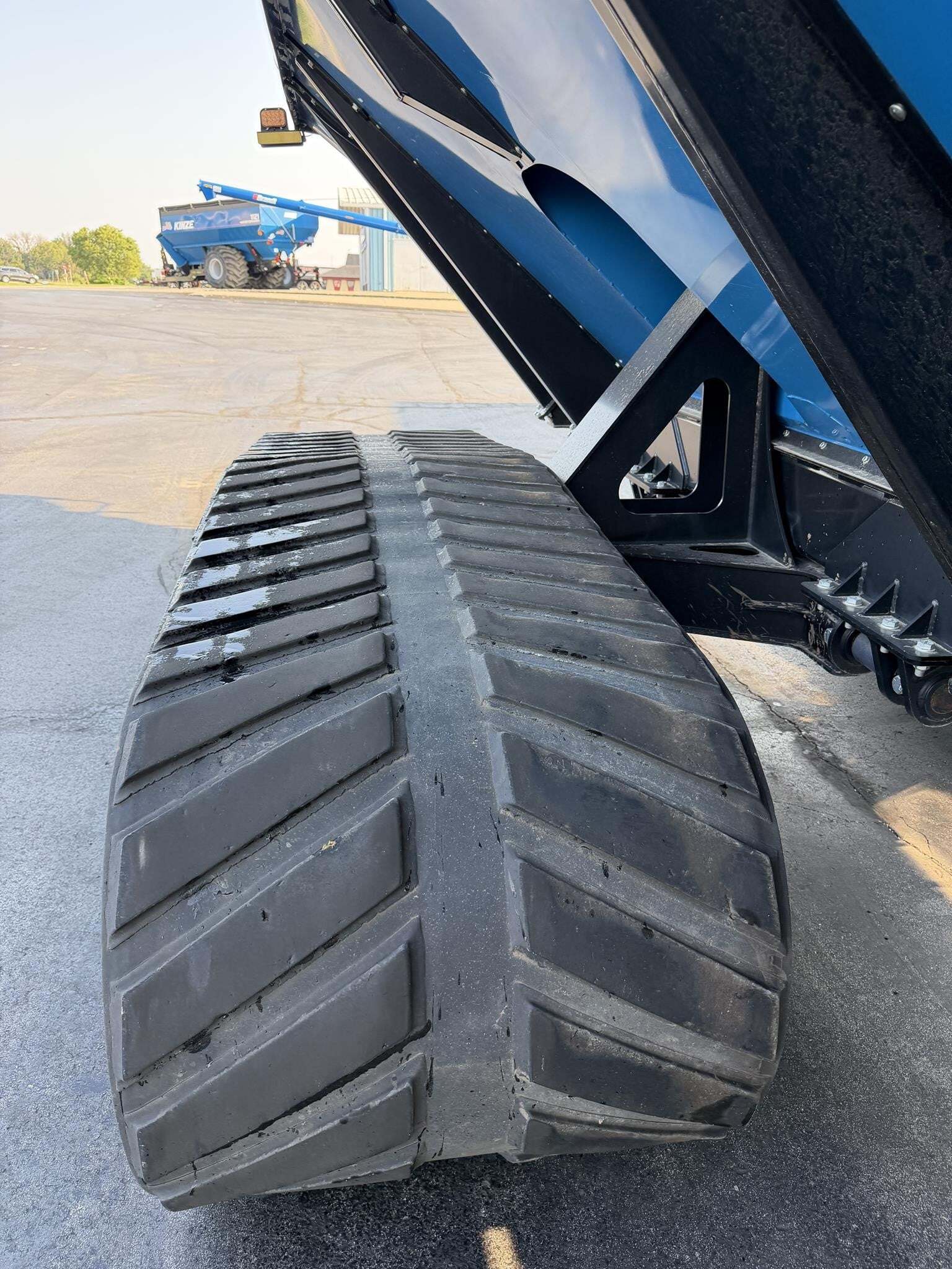 2020 Kinze 1305 Grain Cart