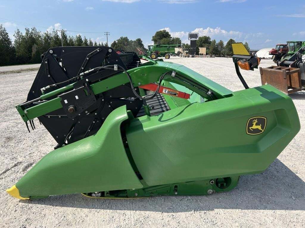 2021 John Deere RD35F Platform