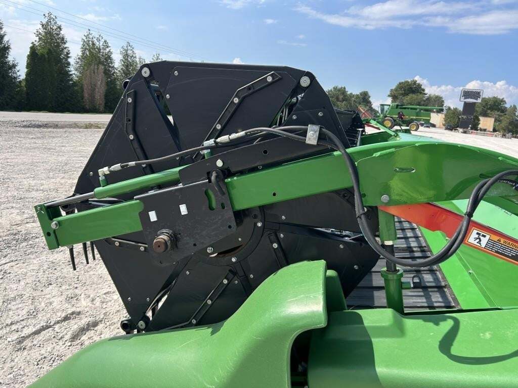 2021 John Deere RD35F Platform