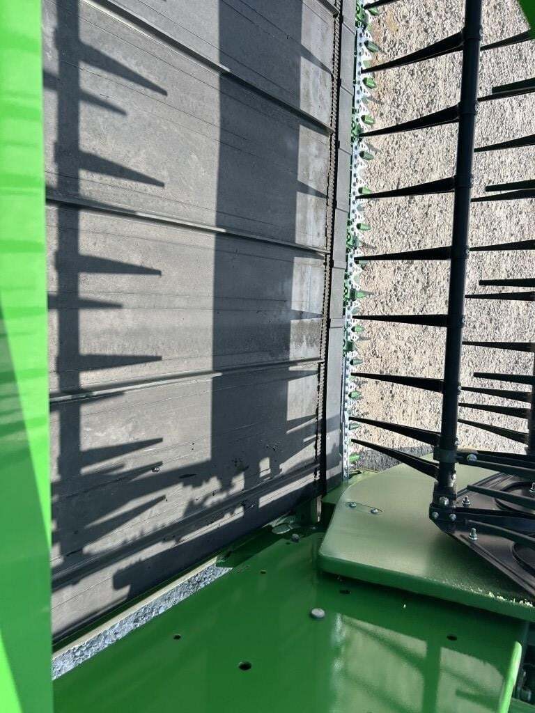 2021 John Deere RD35F Platform