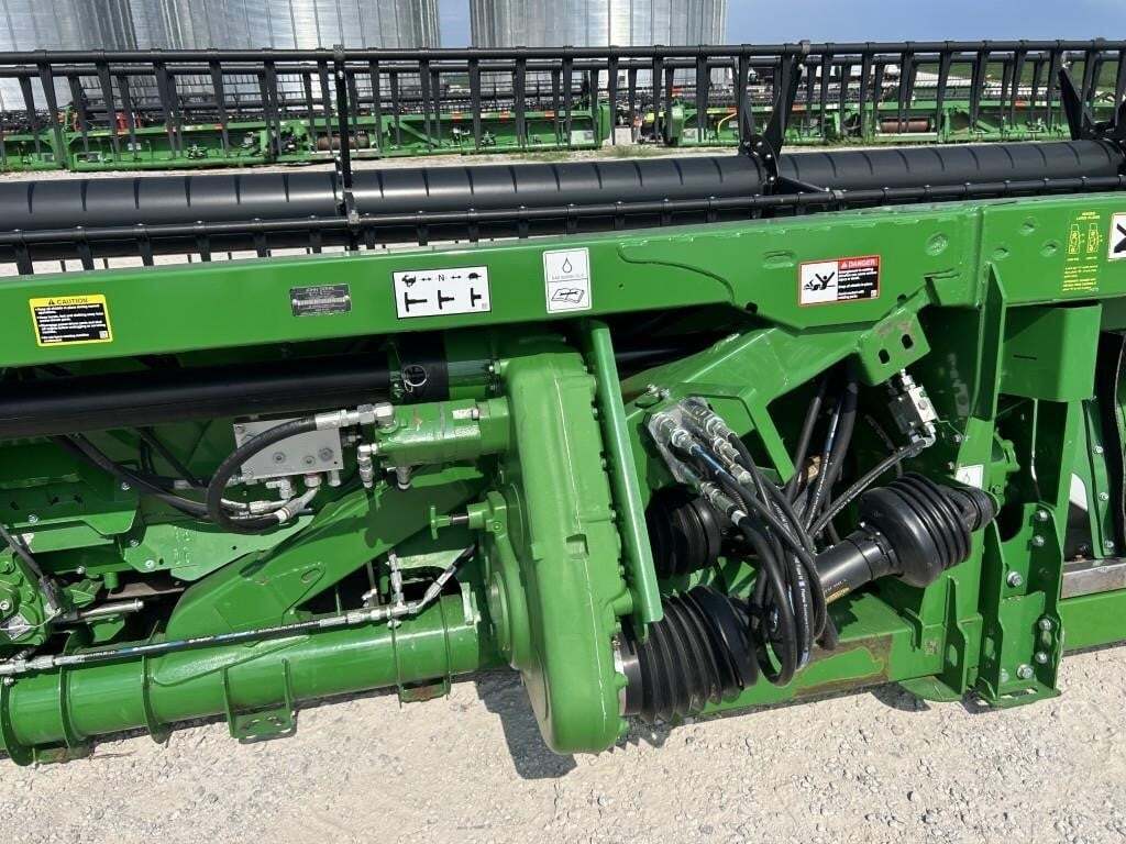 2021 John Deere RD35F Platform