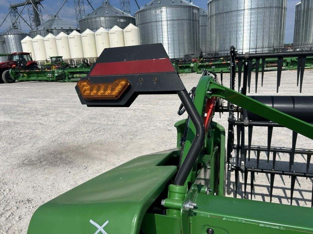 2021 John Deere RD35F Platform