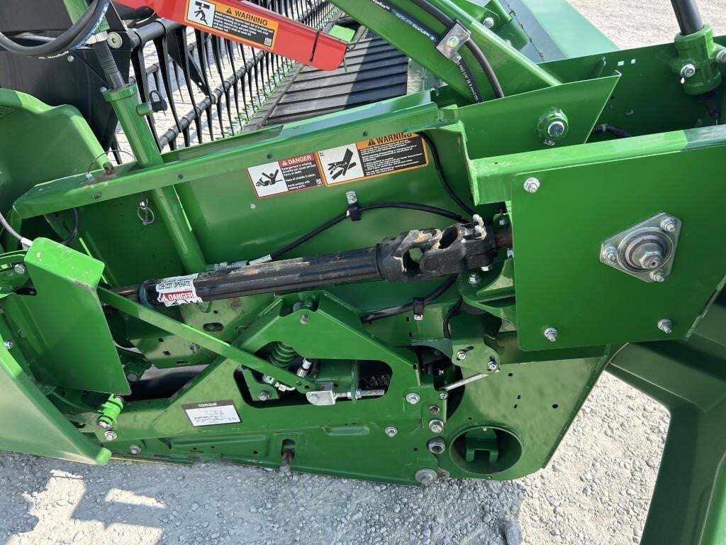 2021 John Deere RD35F Platform