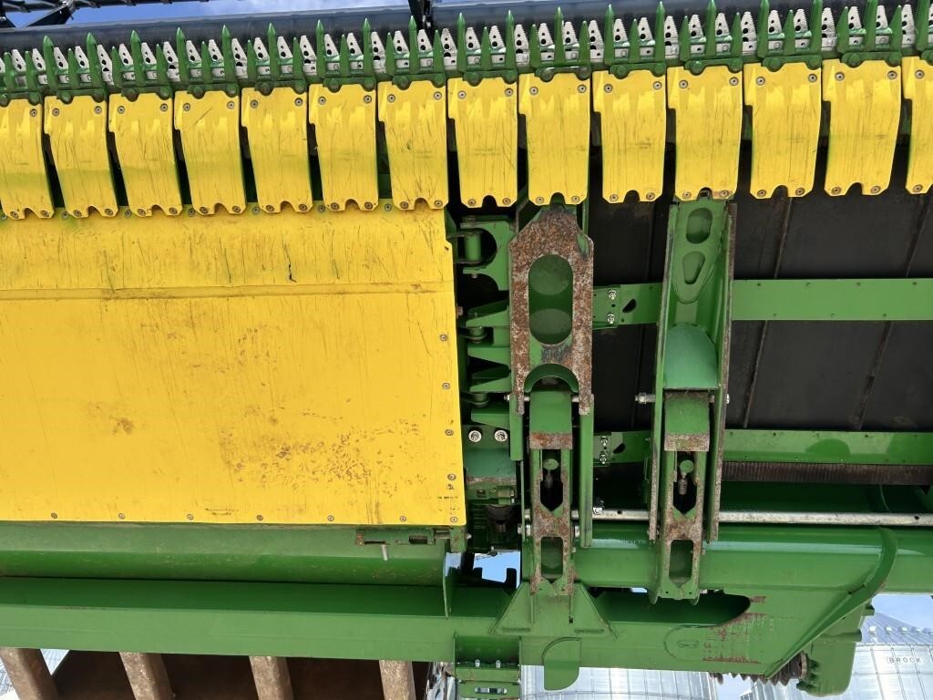 2021 John Deere RD35F Platform