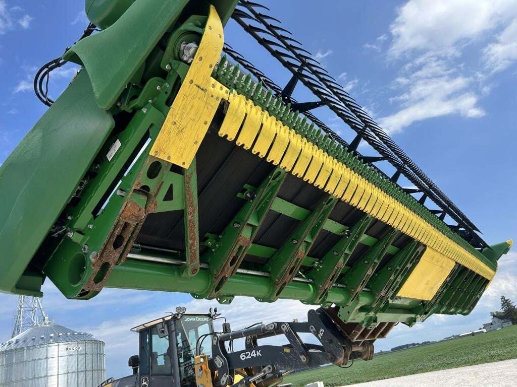 2021 John Deere RD35F Platform